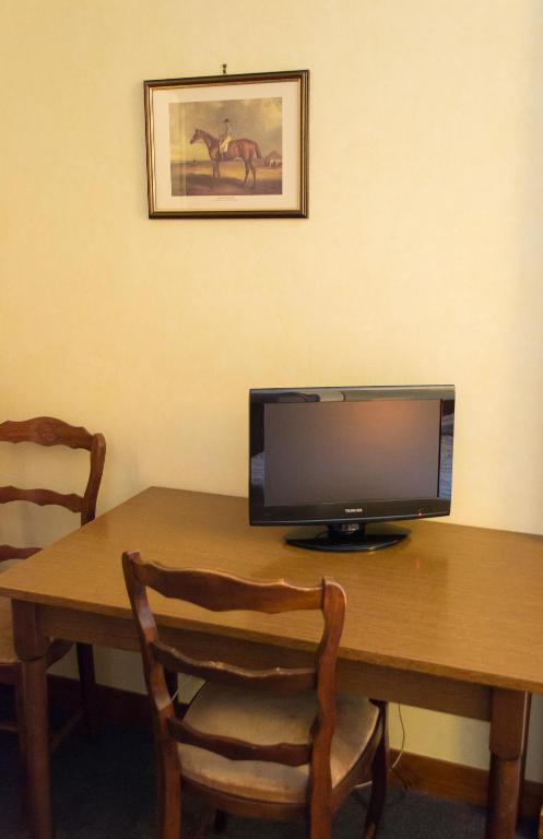Hotel De Flandre Compiegne Room photo
