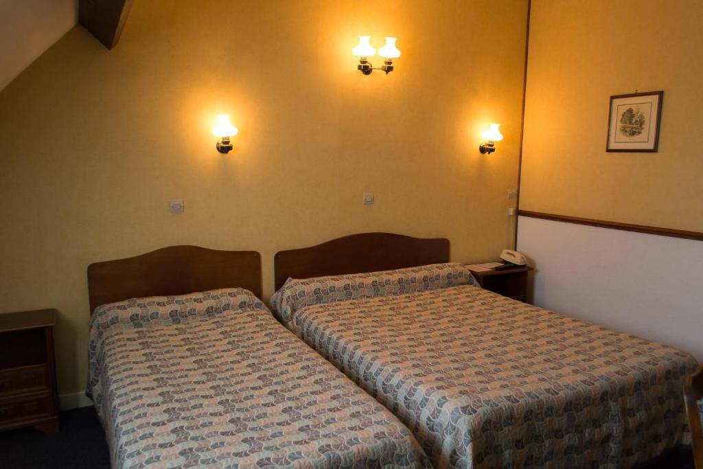 Hotel De Flandre Compiegne Room photo
